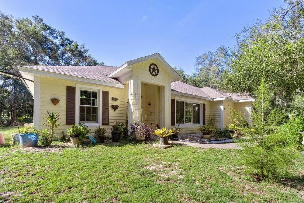 Property for sale at 8708 E GALATIA LANE, FLORAL CITY, FL, 34436