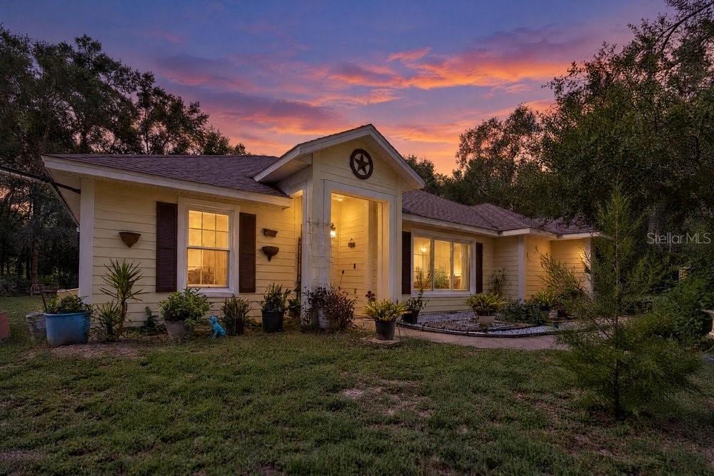 Property for sale at 8708 E GALATIA LANE, FLORAL CITY, FL, 34436