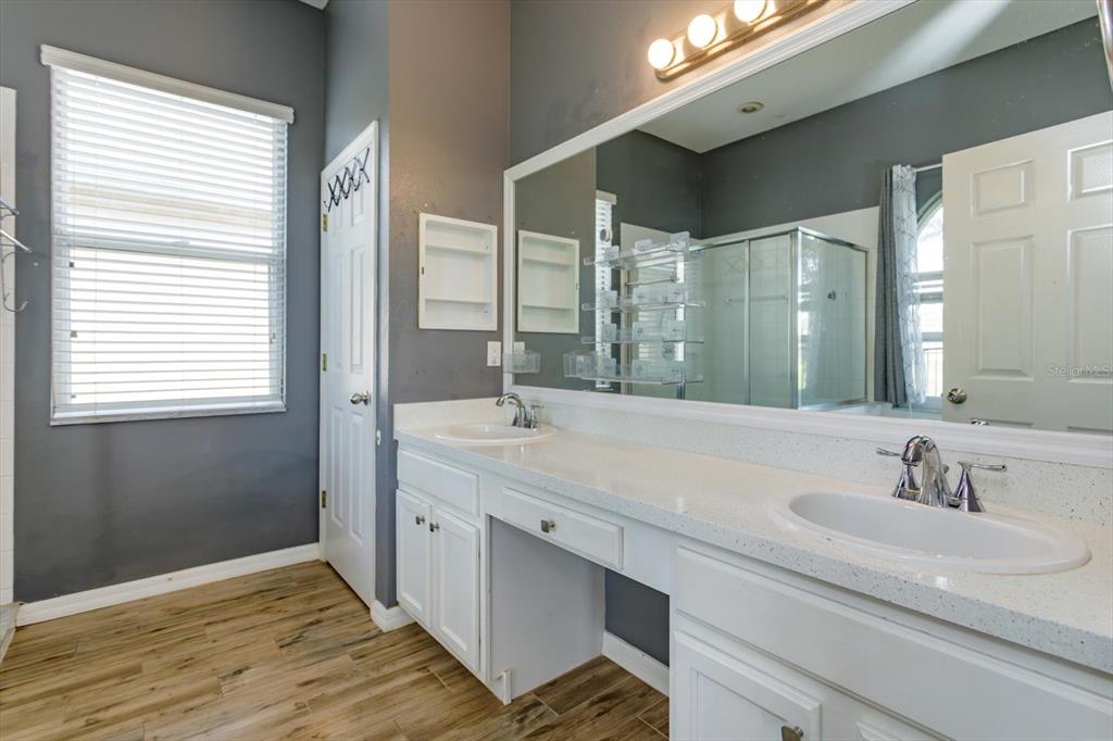 Property for sale at 13236 LUXBURY LOOP, ORLANDO, FL, 32837