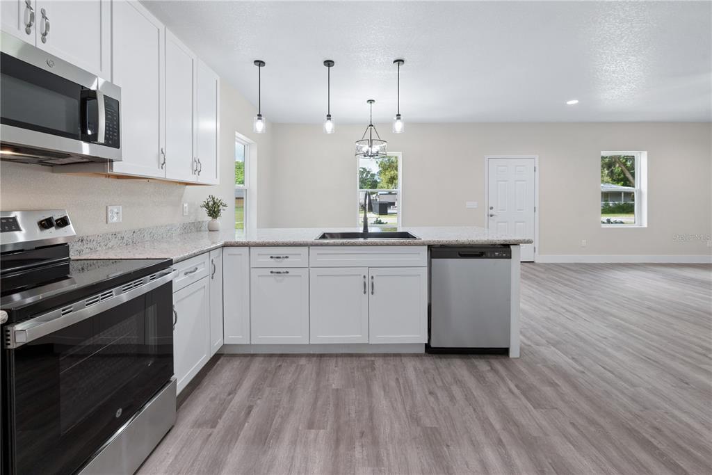 Property for sale at 506 NE FOURTH STREET, TRENTON, FL, 32693