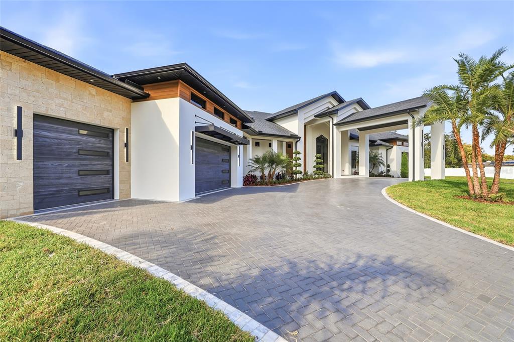 Property for sale at 6802 E CREEK DRIVE, TAMPA, FL, 33615