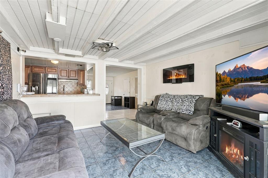 Property for sale at 631 JASMINE ROAD, CASSELBERRY, FL, 32707