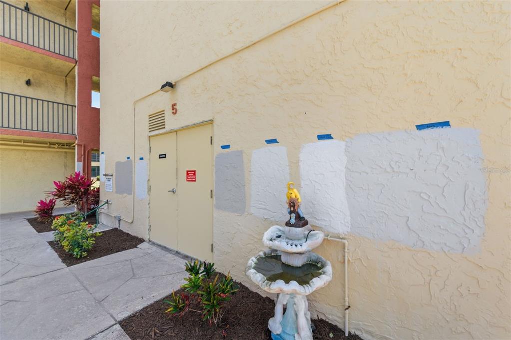 Building will be painted, there are some possible colors.