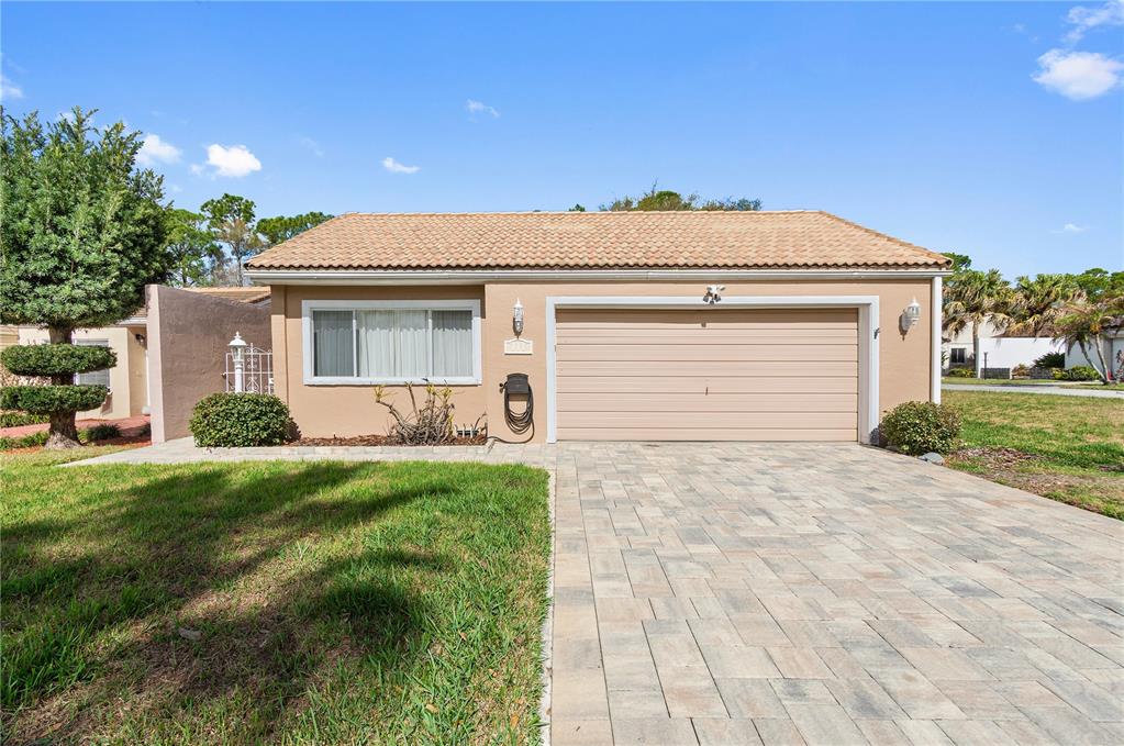 Property for sale at 111 LAS FLORES, WINTER HAVEN, FL, 33884