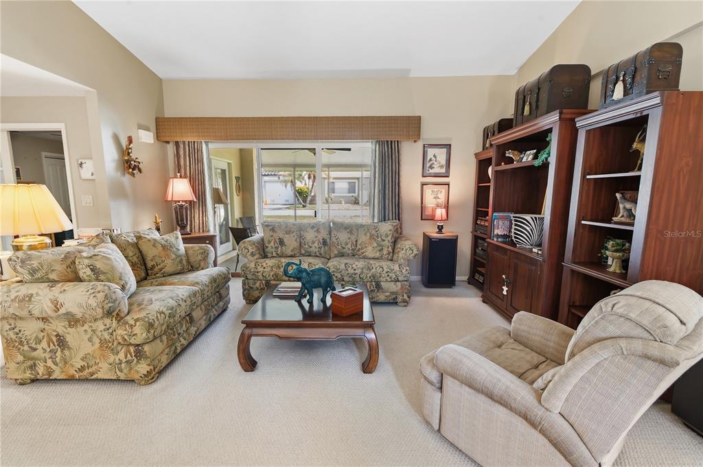 Property for sale at 111 LAS FLORES, WINTER HAVEN, FL, 33884