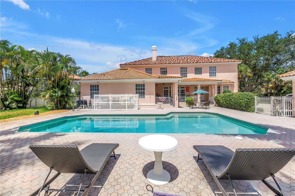 Property for sale at 4930 SANDPIPER LANE S, ST PETERSBURG, FL, 33711