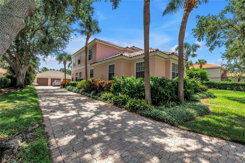 Property for sale at 4930 SANDPIPER LANE S, ST PETERSBURG, FL, 33711