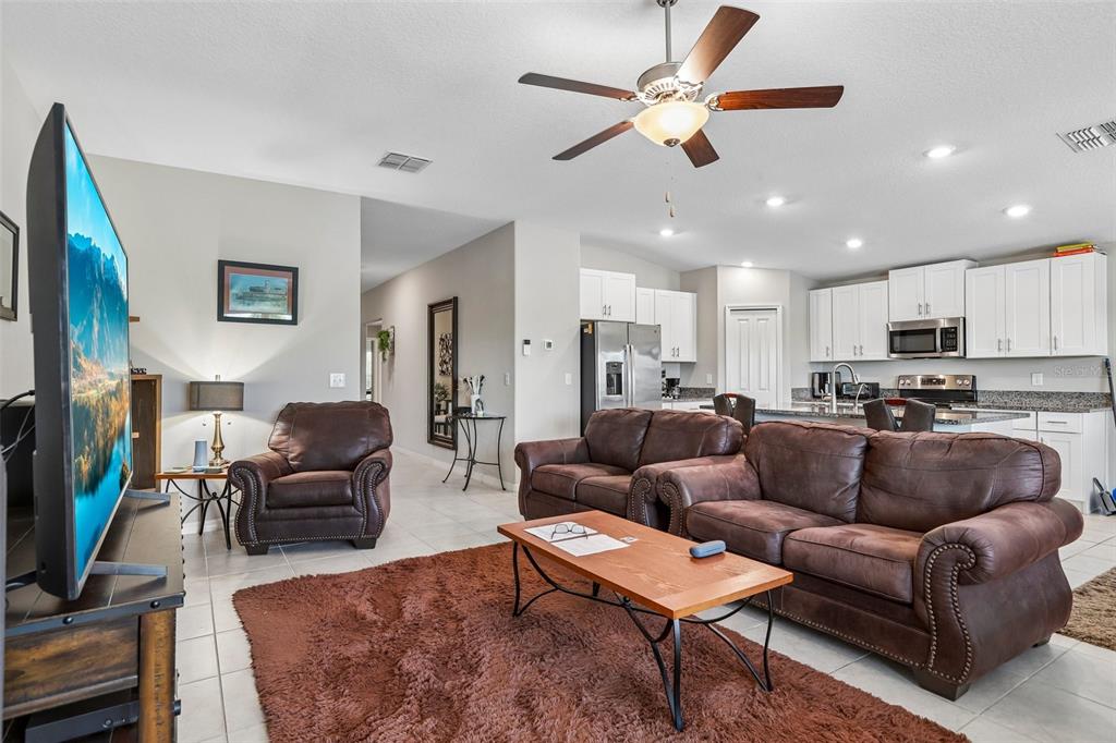 Property for sale at 1461 GOLDEN GLOW DRIVE, RUSKIN, FL, 33570