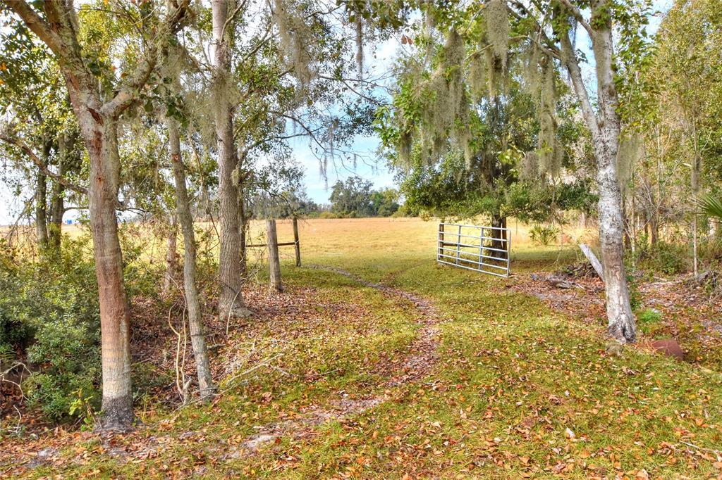 Property for sale at COLDING LOOP, WIMAUMA, FL, 33598