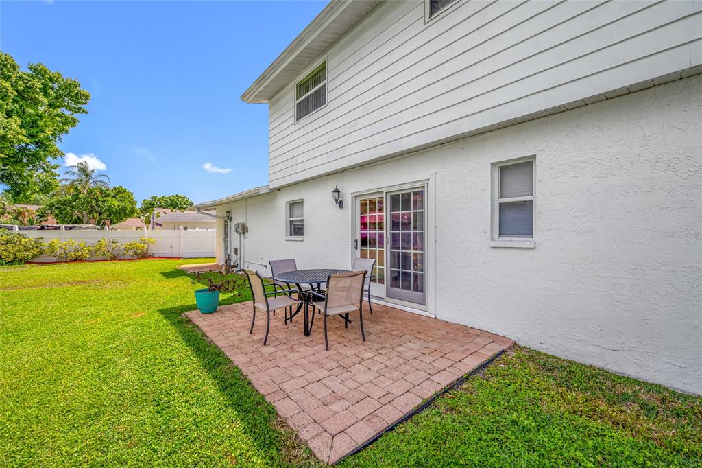 Property for sale at 12465 MONARCH CIRCLE, SEMINOLE, FL, 33772