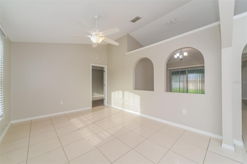 Property for sale at 611 BASINGSTOKE COURT, KISSIMMEE, FL, 34758