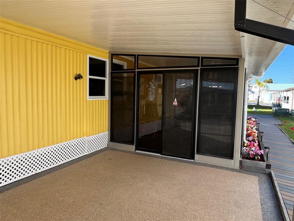 Property for sale at 11300 124TH AVENUE UNIT 70, LARGO, FL, 33778