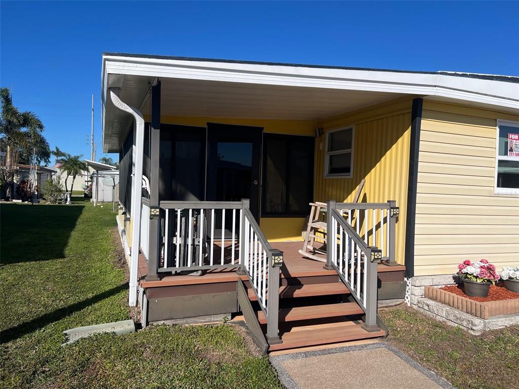 Property for sale at 11300 124TH AVENUE UNIT 70, LARGO, FL, 33778