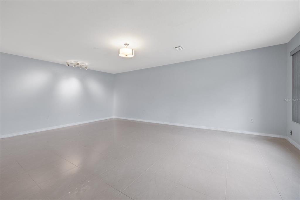 Property for sale at 5660 80TH STREET N UNIT A208, ST PETERSBURG, FL, 33709