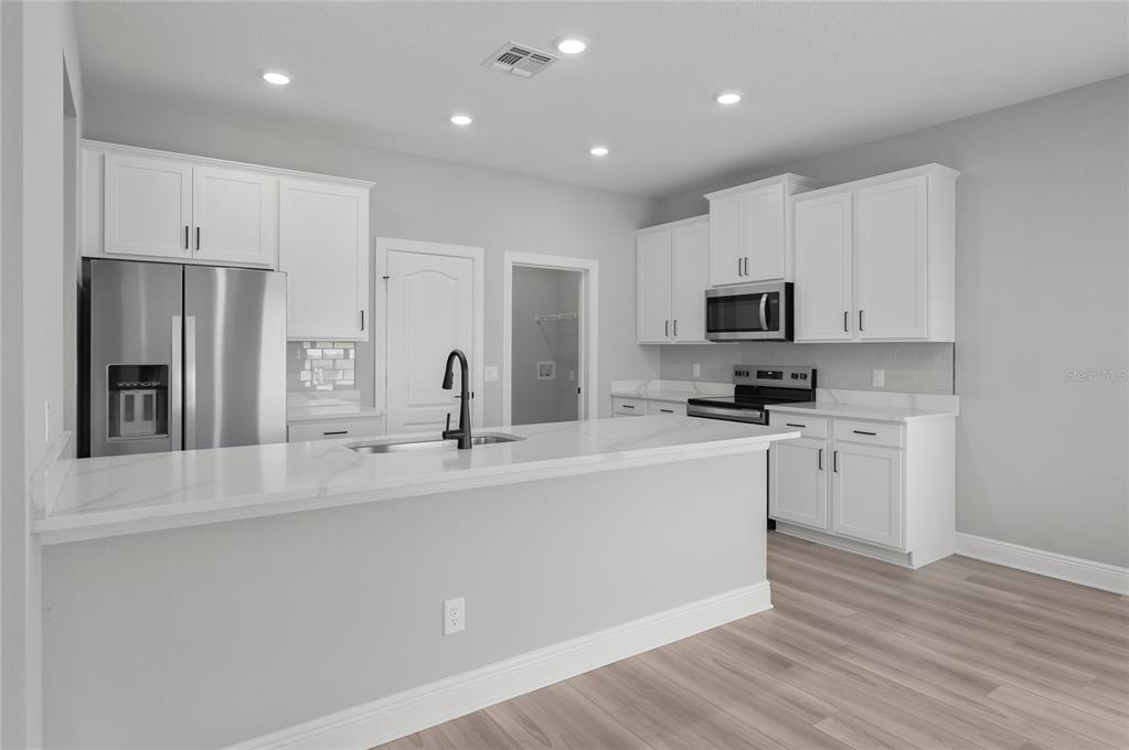 Property for sale at 3368 CHINOTTO DRIVE, LAKE ALFRED, FL, 33850