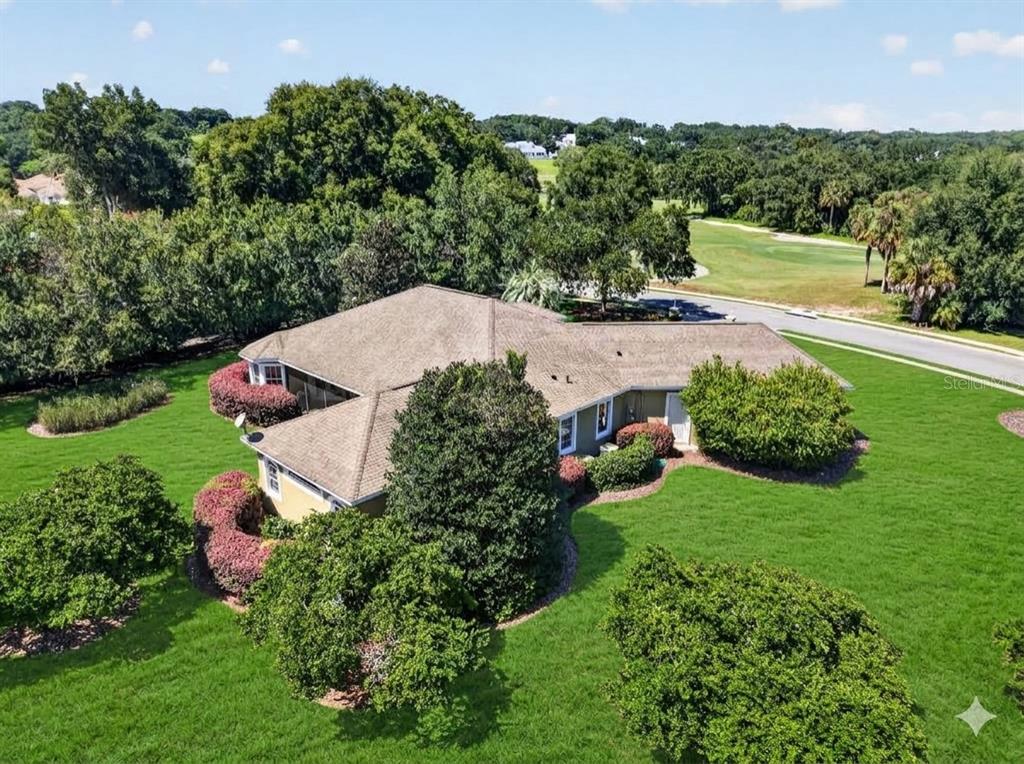 Property for sale at 6053 SPINNAKER LOOP, LADY LAKE, FL, 32159