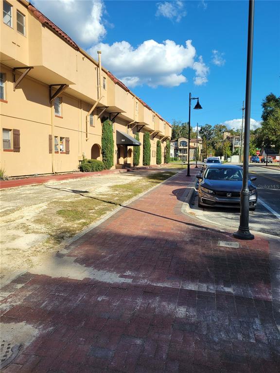 Property for sale at 914 SW 8TH AVENUE UNIT 26, GAINESVILLE, FL, 32601