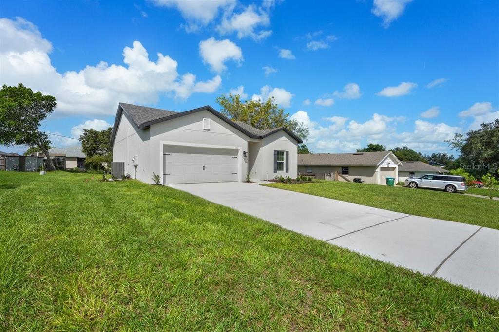 Property for sale at 850 GLASGOW AVENUE, DELTONA, FL, 32738