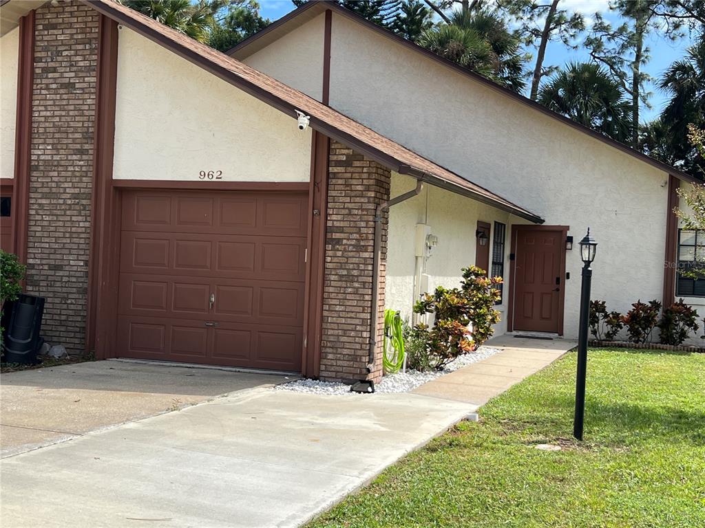 Property for sale at 962 STONYBROOK CIRCLE, PORT ORANGE, FL, 32127
