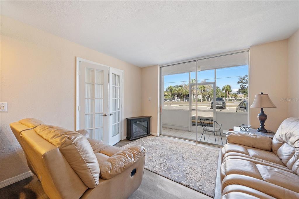 Property for sale at 519 ALBEE FARM ROAD UNIT 111, VENICE, FL, 34285