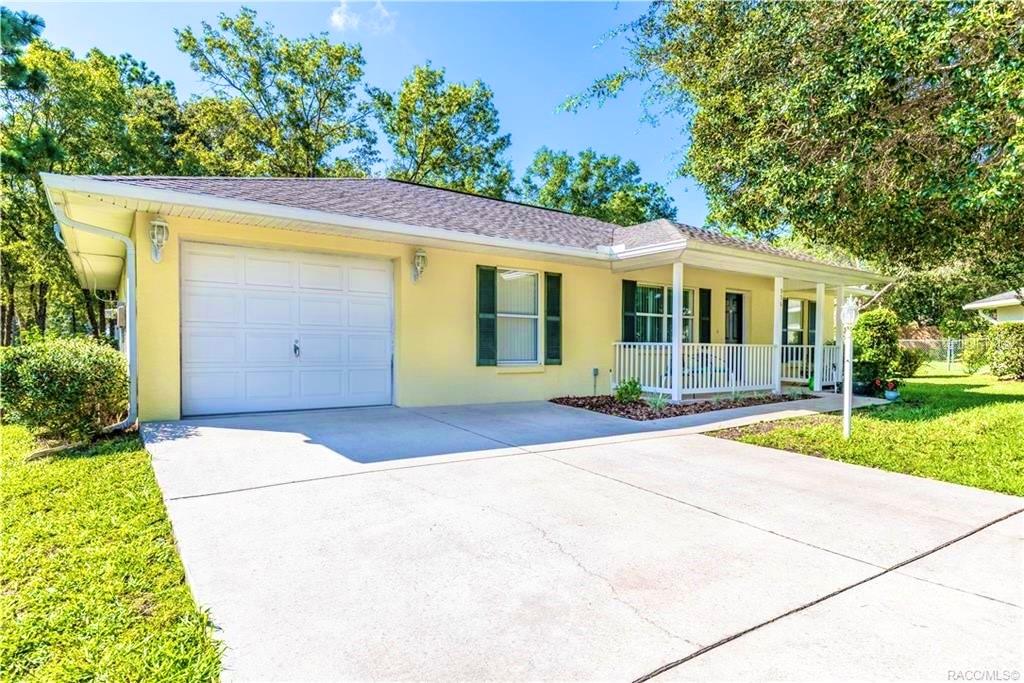 Property for sale at 996 W COLBERT COURT, BEVERLY HILLS, FL, 34465