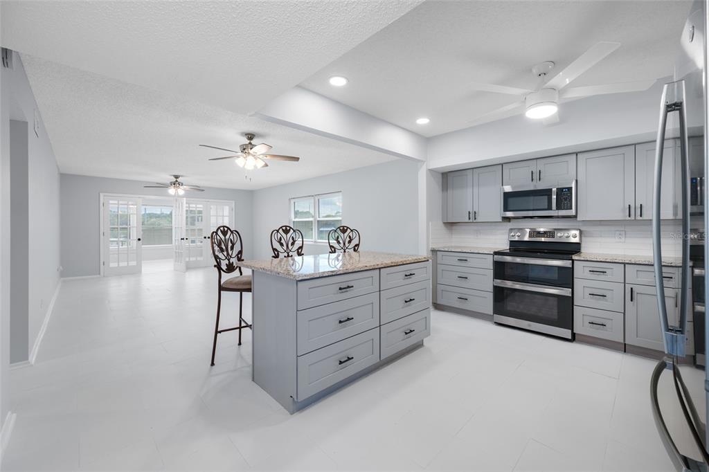 Property for sale at 2258 WORLD PARKWAY BOULEVARD W UNIT 40, CLEARWATER, FL, 33763