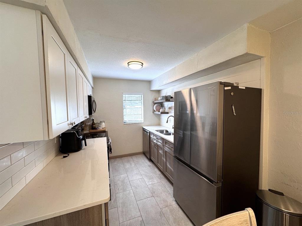 Property for sale at 3414 NW 21ST DRIVE UNIT E4, GAINESVILLE, FL, 32605