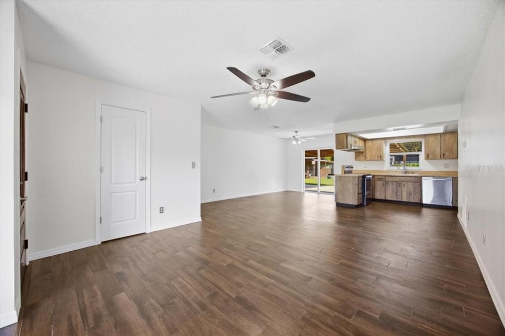 Property for sale at 4799 LAKE SHORE DRIVE, ST CLOUD, FL, 34772