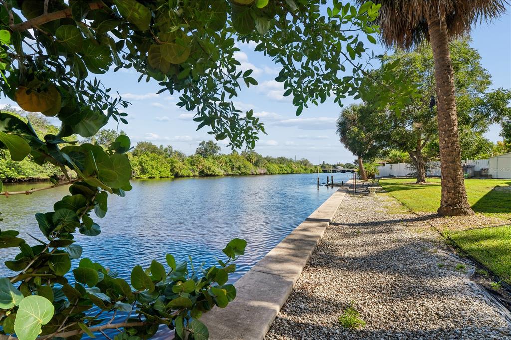 Property for sale at 10739 DRUMMOND ROAD, TAMPA, FL, 33615