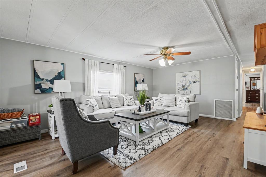 Property for sale at 3902 JULIE DRIVE, WESLEY CHAPEL, FL, 33543