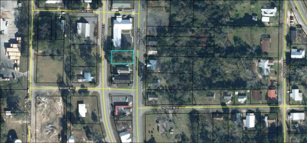 Property for sale at 5279 BROWN STREET, GRACEVILLE, FL, 32440