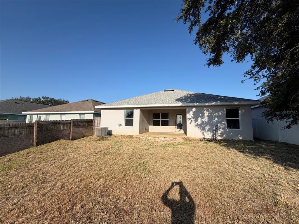 Property for sale at 1229 LONGVILLE CIRCLE, TAVARES, FL, 32778