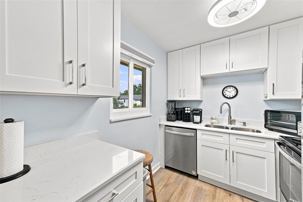 Property for sale at 205 KINGS BOULEVARD UNIT 64, SUN CITY CENTER, FL, 33573