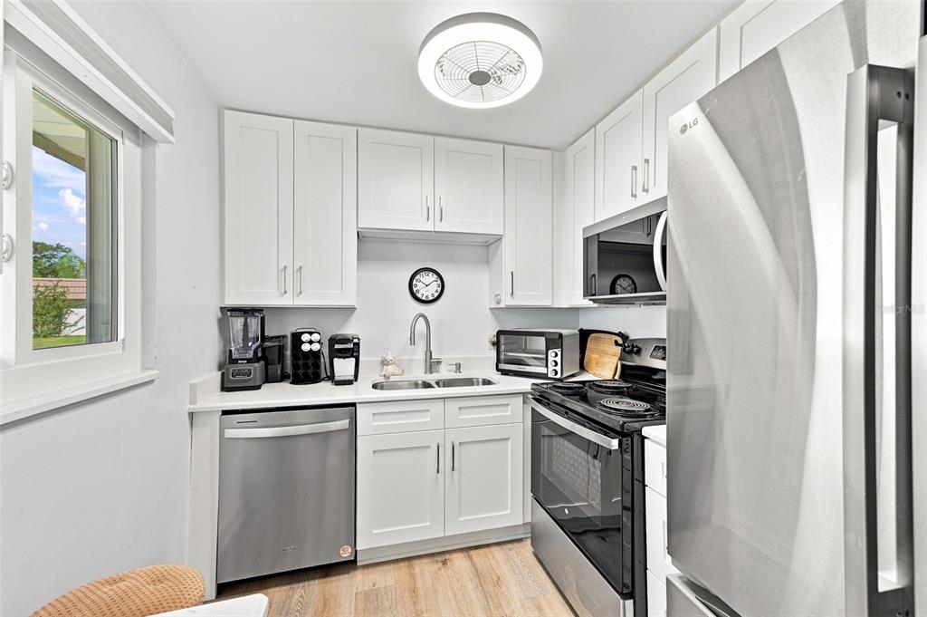 Property for sale at 205 KINGS BOULEVARD UNIT 64, SUN CITY CENTER, FL, 33573