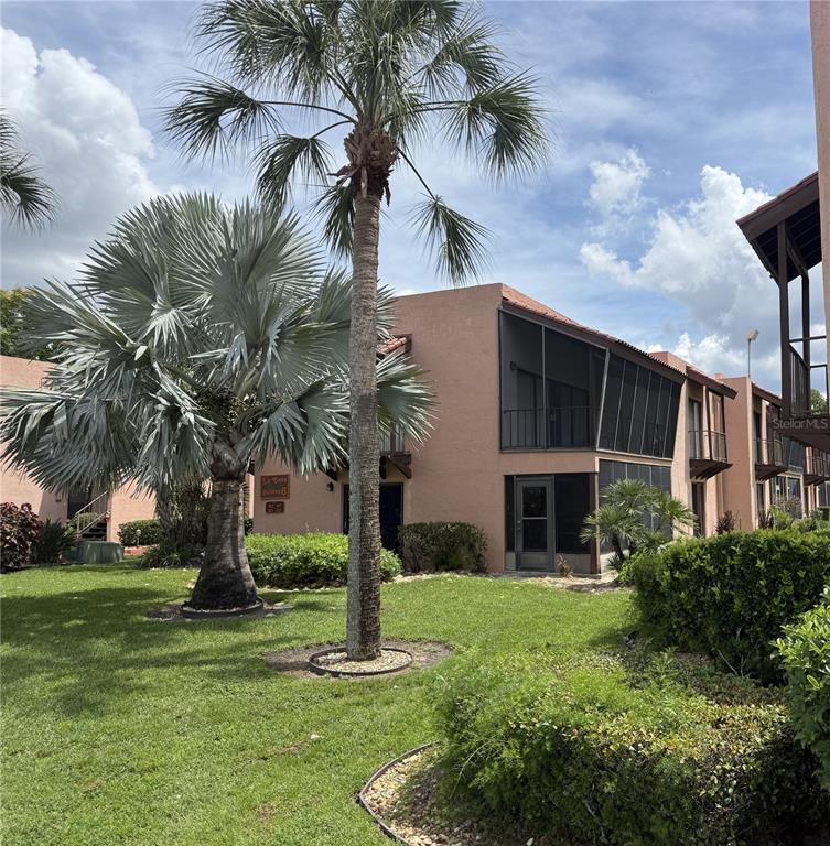 Property for sale at 227 LA CASA UNIT 227, LAKE WALES, FL, 33898
