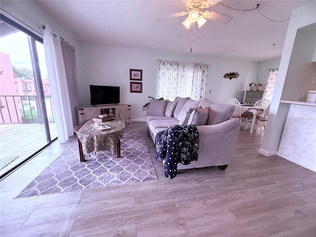 Property for sale at 227 LA CASA UNIT 227, LAKE WALES, FL, 33898