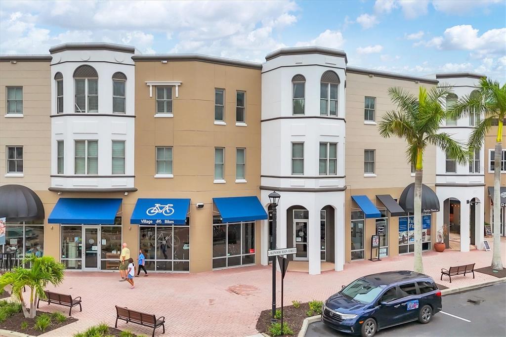 Property for sale at 8111 LAKEWOOD MAIN STREET UNIT 306, LAKEWOOD RANCH, FL, 34202