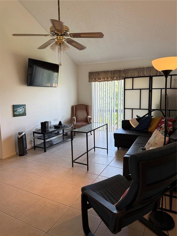 Property for sale at 436 WINDMEADOWS STREET UNIT 436, ALTAMONTE SPRINGS, FL, 32701