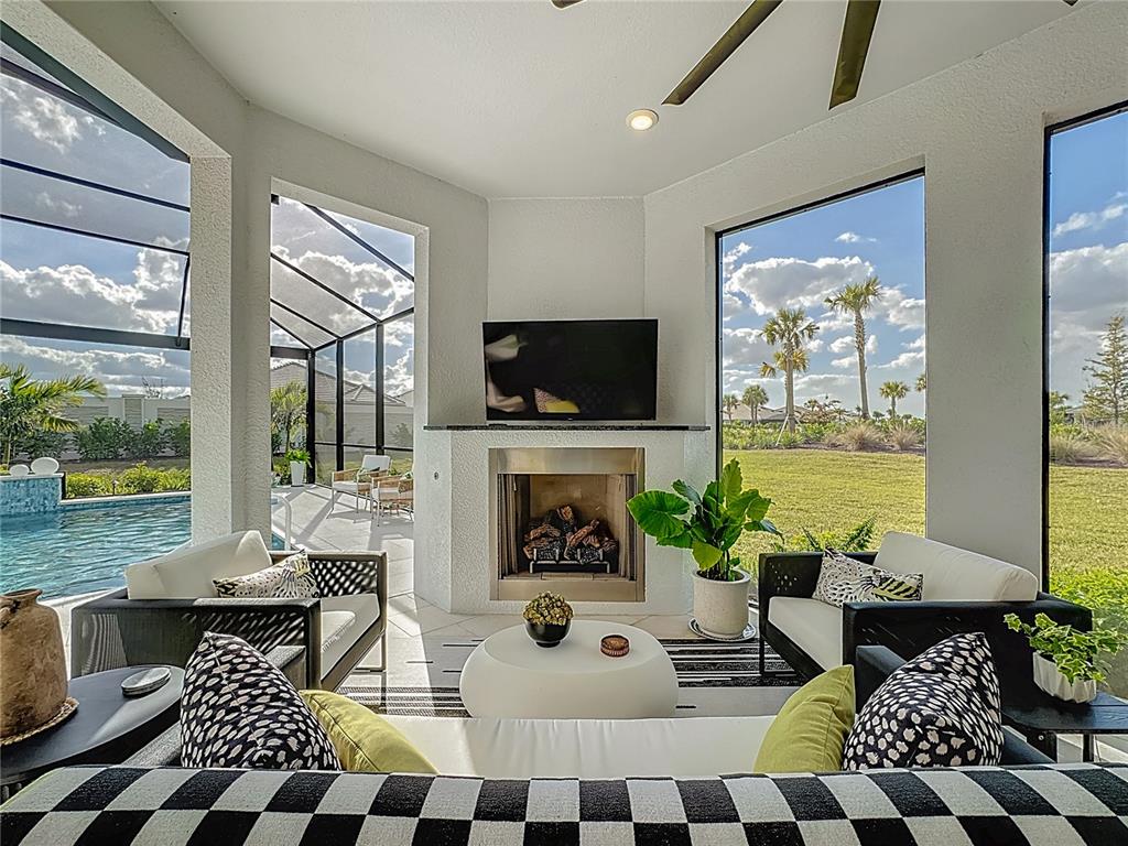 Property for sale at 16306 ISOLA PL, LAKEWOOD RANCH, FL, 34211