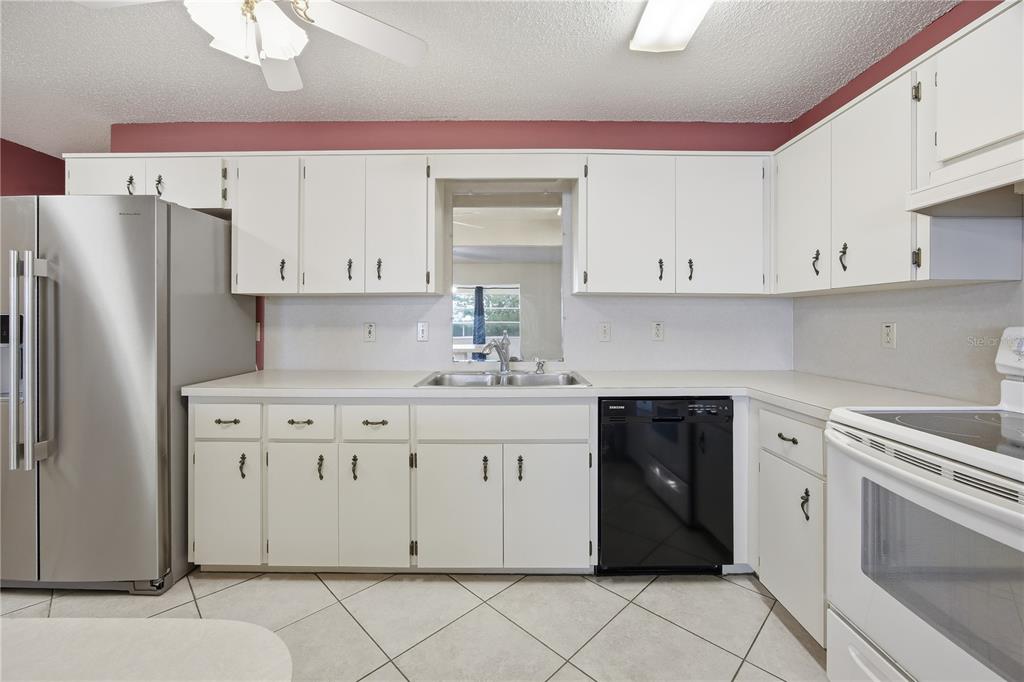 Property for sale at 8666 SW 92ND LANE UNIT F, OCALA, FL, 34481