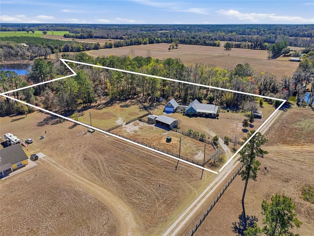 Property for sale at 27471 NW 173RD TERRACE, ALACHUA, FL, 32615