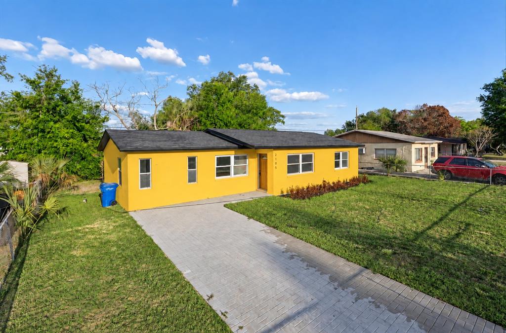 Property for sale at 2105 9TH STREET NE, WINTER HAVEN, FL, 33881