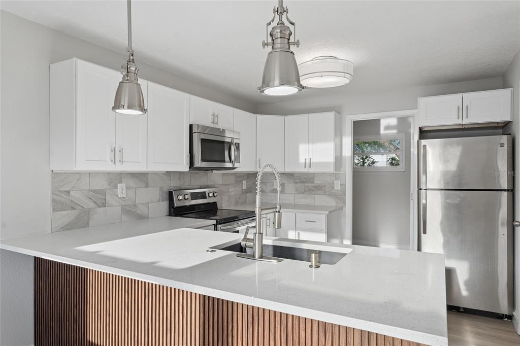 Property for sale at 2105 9TH STREET NE, WINTER HAVEN, FL, 33881