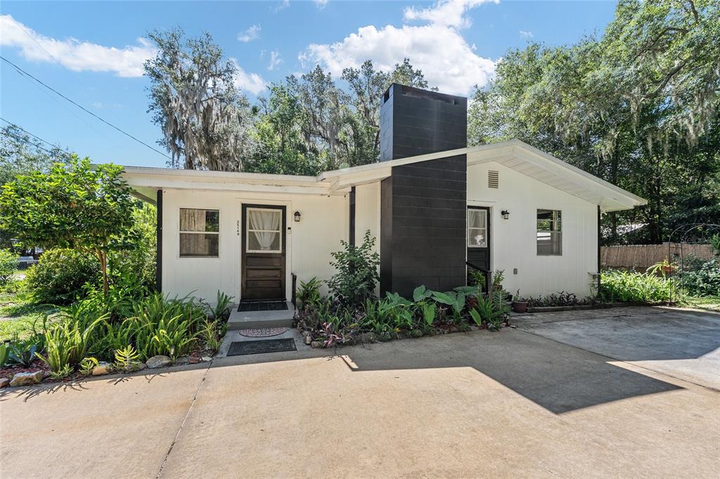 Property for sale at 25140 NE 133RD PLACE, SALT SPRINGS, FL, 32134