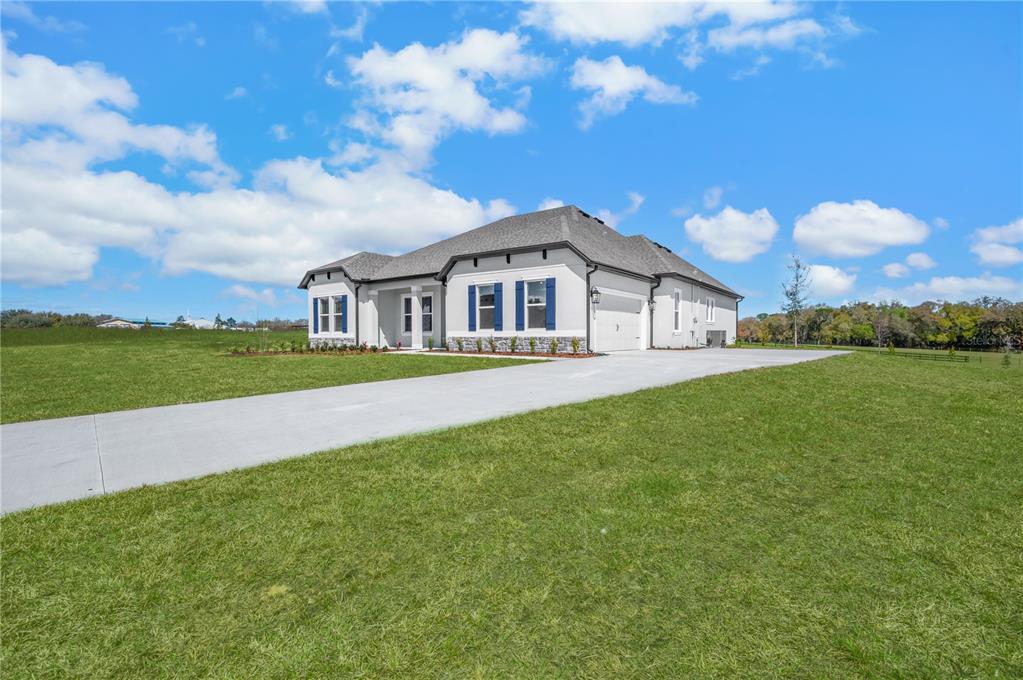 Peaceful homesites.