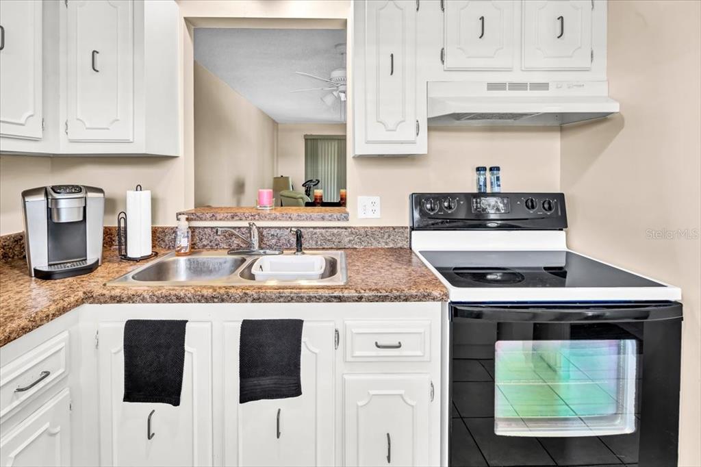 Property for sale at 11485 OAKHURST ROAD UNIT 200-321, LARGO, FL, 33774