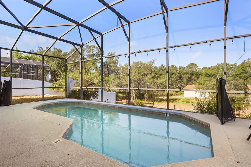 Property for sale at 417 WILDFLOWER RD, DAVENPORT, FL, 33837