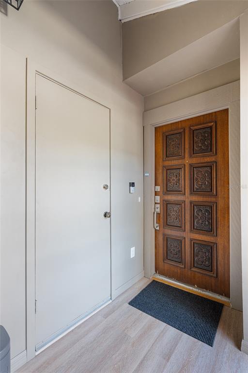 Property for sale at 670 LAKE VILLAS DRIVE UNIT C, ALTAMONTE SPRINGS, FL, 32701