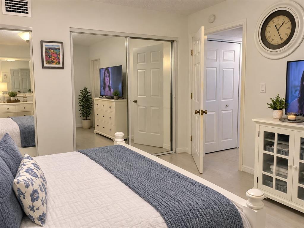 Property for sale at 2415 NE 7TH STREET UNIT 5, OCALA, FL, 34470