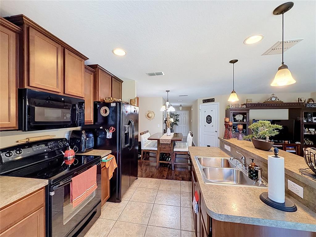 Property for sale at 6420 WINDSOR LAKE CIRCLE, SANFORD, FL, 32773